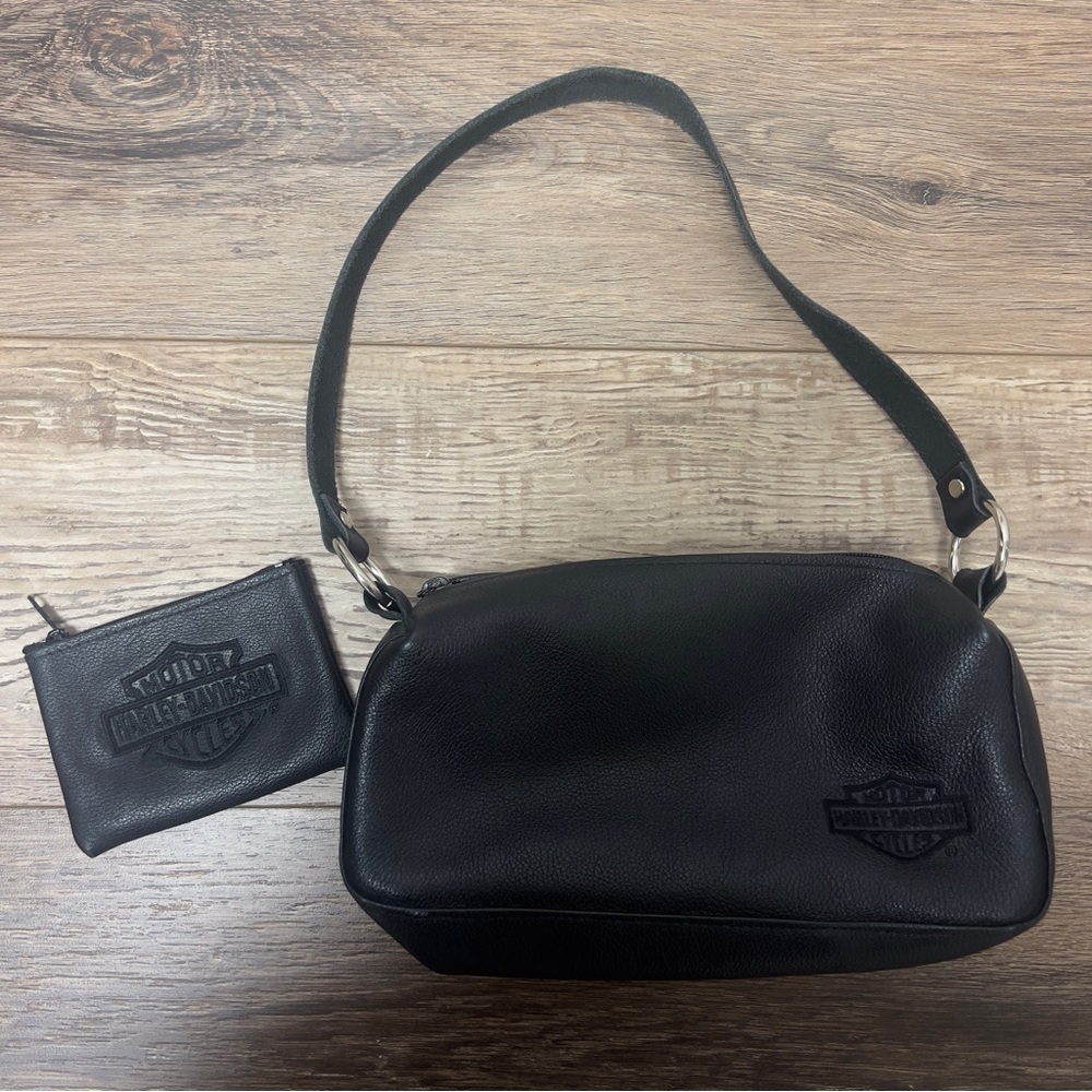 Vintage Harley Davidson small leather purse.